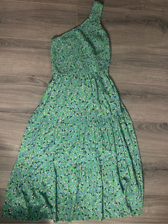 Zesica Dresses & Skirts - Zesica Pleated Green Floral Maxi Skirt - Women
